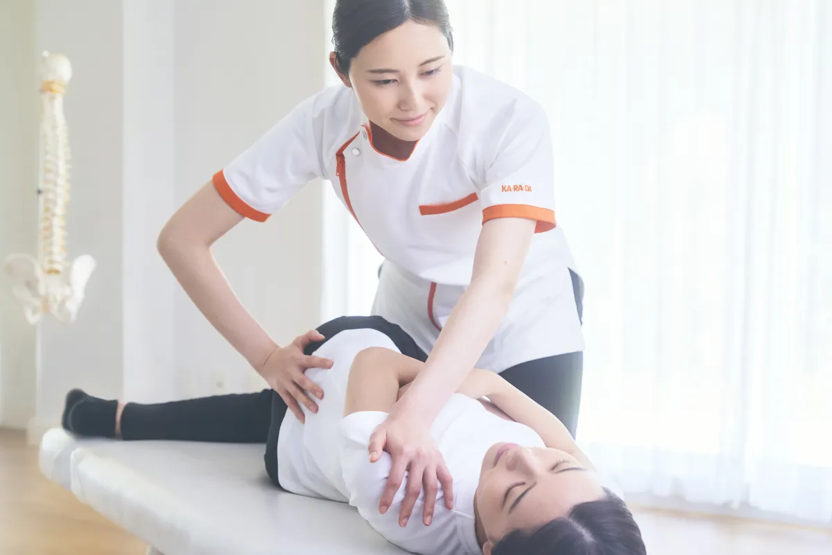 整体・骨盤調整(A.P.バランス®)コースの施術イメージ