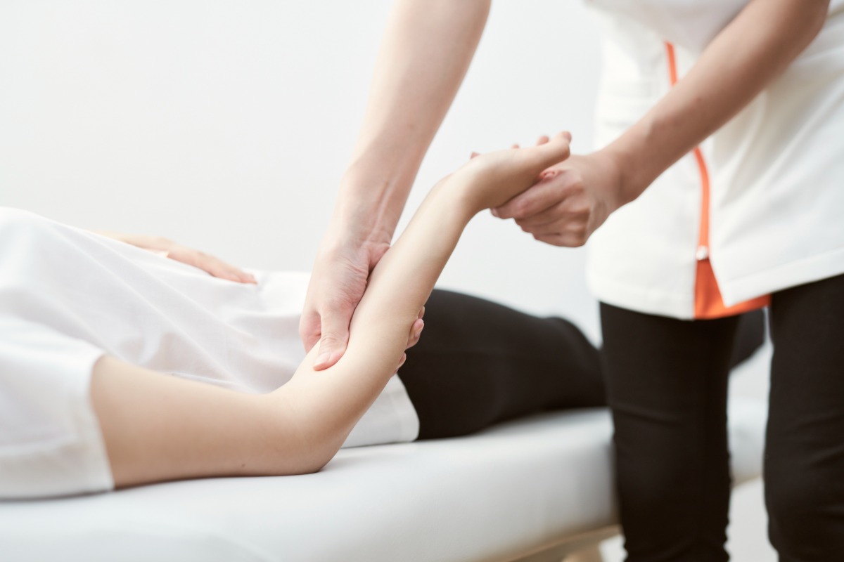 ハンド&ショルダー整体コースの施術イメージ